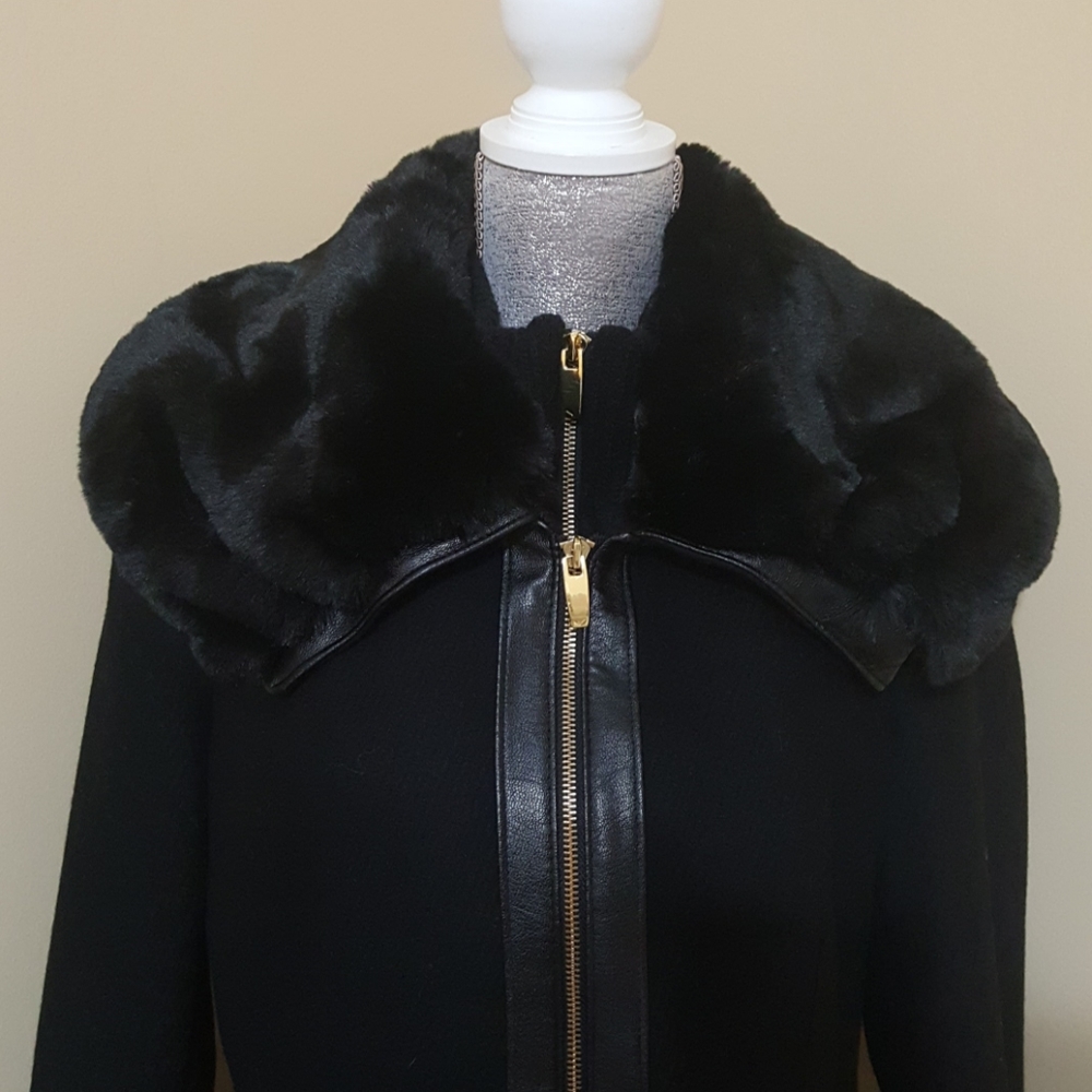 🔮EUC Via Spiga Coat